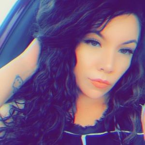Meet your Posher, Vannessa